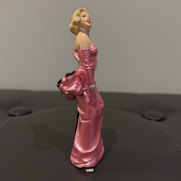 *Vintage* Hallmark | Marilyn Monroe Keepsake New Collector Series Ornament-1997 - Picture 4 of 11